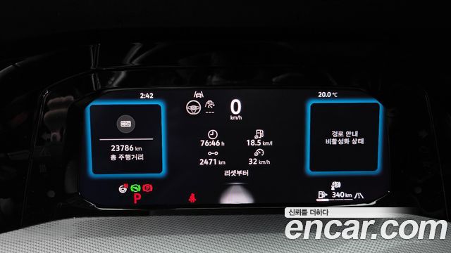 Volkswagen Golf 2025 — photo 11