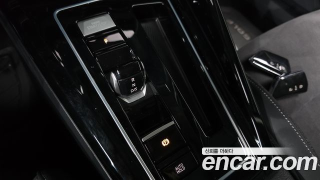 Volkswagen Golf 2025 — photo 12