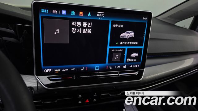 Volkswagen Golf 2025 — photo 22