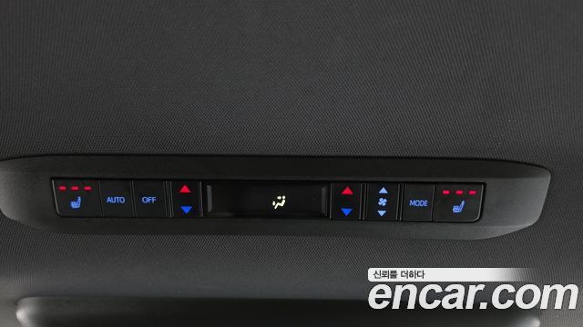 Toyota Sienna 2022 — photo 16