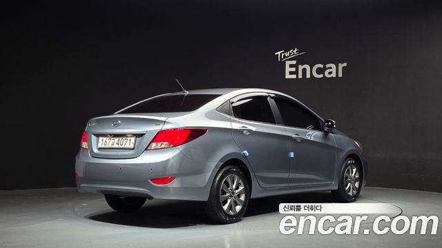 Hyundai Accent 2019 — photo 2