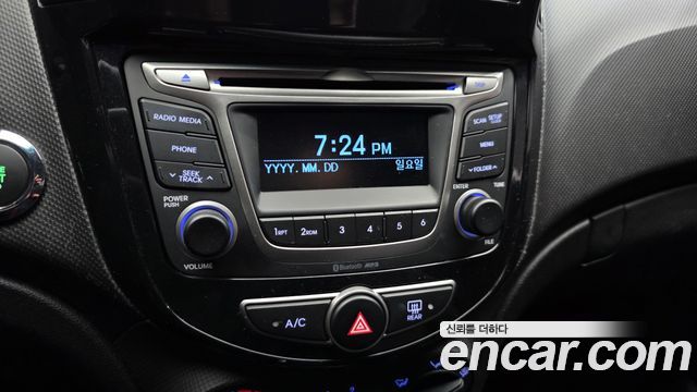 Hyundai Accent 2019 — photo 31