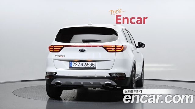 Kia Sportage 2021 — photo 4