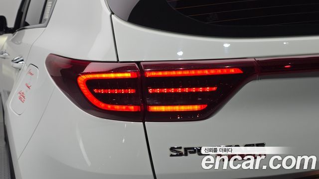 Kia Sportage 2021 — photo 9