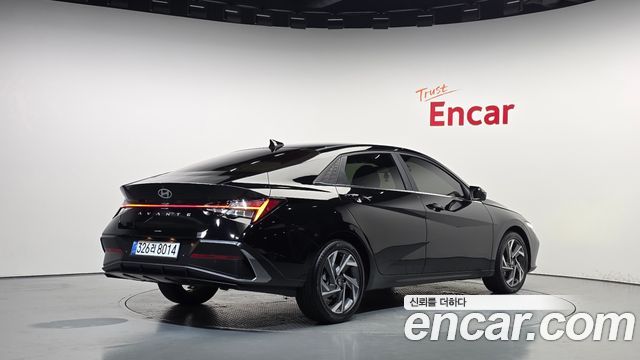 Hyundai AVANTE 2024 — photo 2