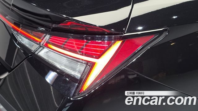 Hyundai AVANTE 2024 — photo 9