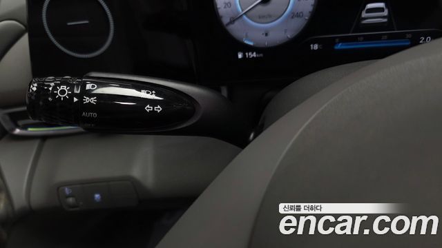 Hyundai AVANTE 2024 — photo 31