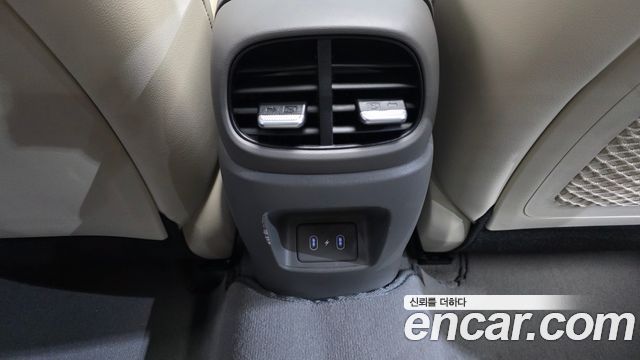 Hyundai AVANTE 2024 — photo 33