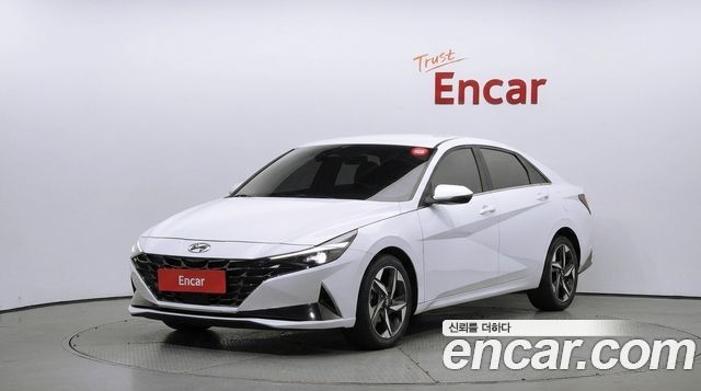 Hyundai AVANTE 2021 — photo 1