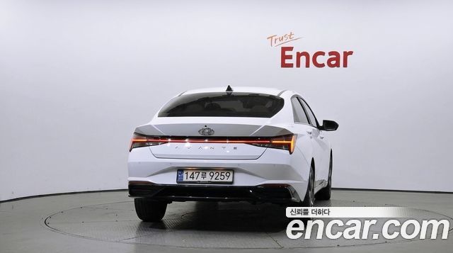 Hyundai AVANTE 2021 — photo 4