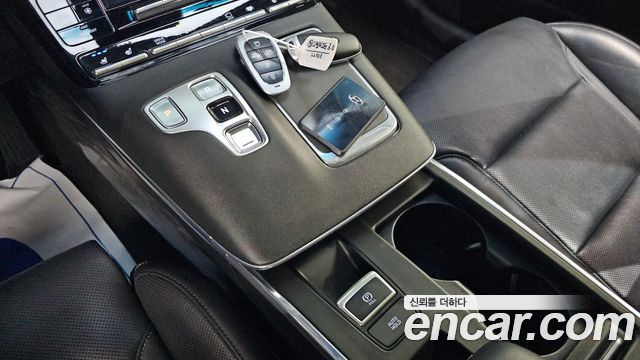 Hyundai Grandeur 2023 — photo 9