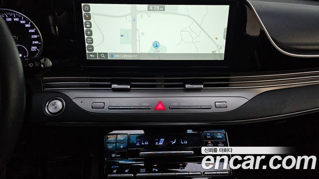 Hyundai Grandeur 2023 — photo 14