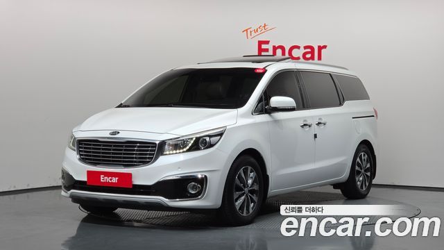 Kia Canival 2018 — photo 1