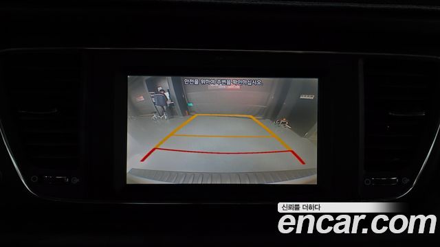 Kia Canival 2018 — photo 20