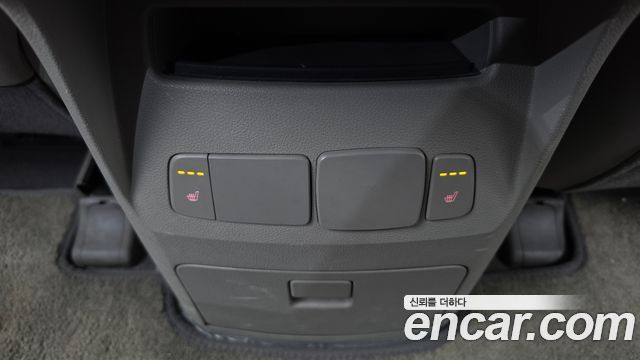 Kia Canival 2018 — photo 25