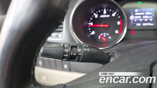 Kia Canival 2018 — photo 29