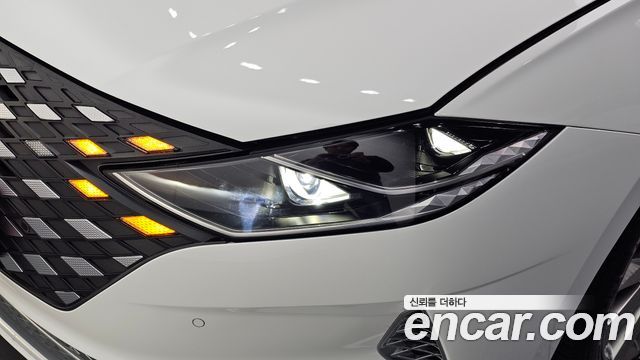 Hyundai Grandeur 2022 — photo 8
