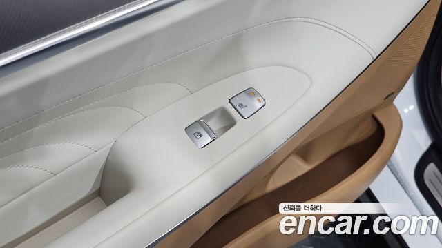 Hyundai Grandeur 2022 — photo 34