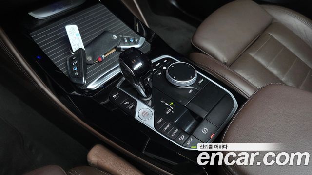 BMW X4 2022 — photo 9