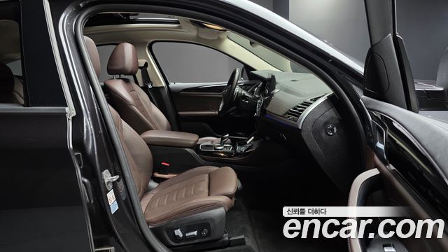 BMW X4 2022 — photo 11