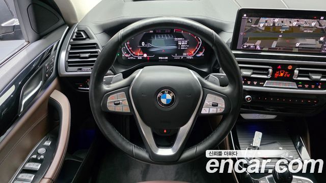 BMW X4 2022 — photo 13
