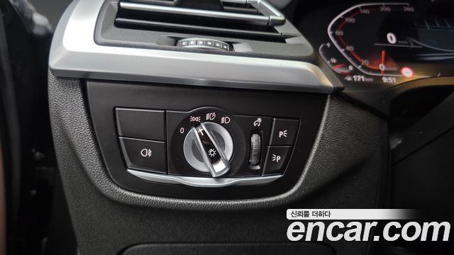 BMW X4 2022 — photo 20
