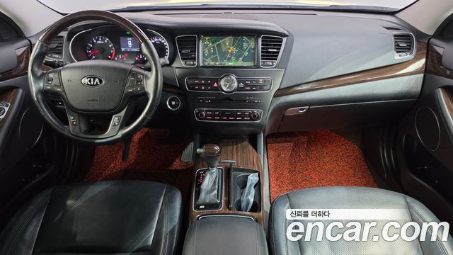 Kia K7 2016 — photo 10