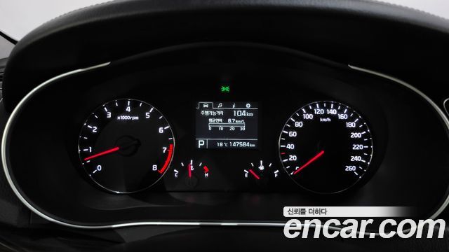 Kia K7 2016 — photo 11