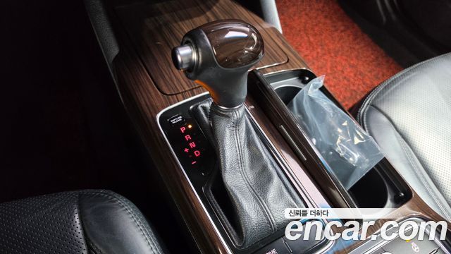 Kia K7 2016 — photo 12