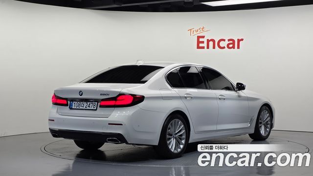 BMW 5-Series 2021 — photo 2