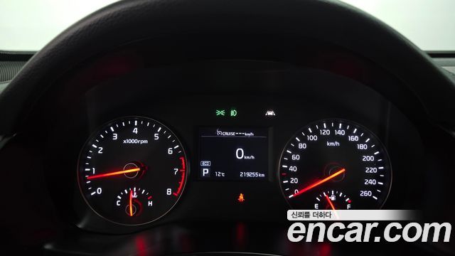 Kia K7 2016 — photo 8
