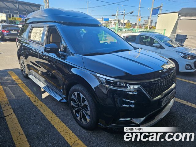 Kia Canival 2023 — photo 2