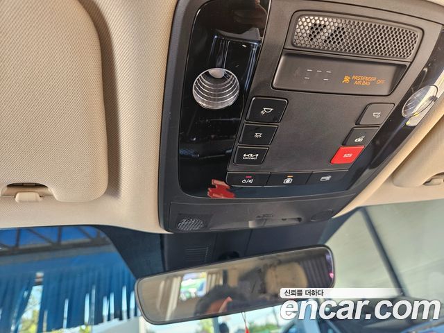 Kia Canival 2023 — photo 13