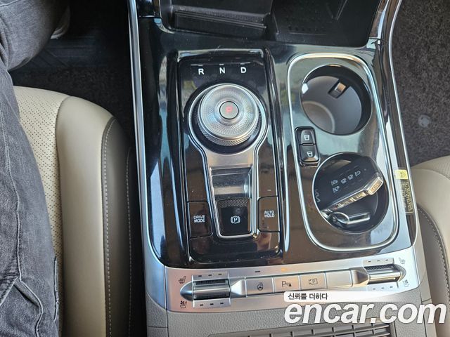 Kia Canival 2023 — photo 14