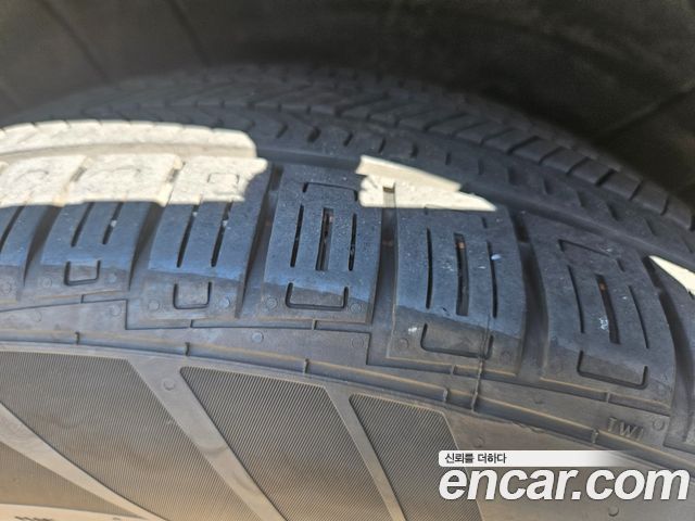Kia Canival 2023 — photo 20