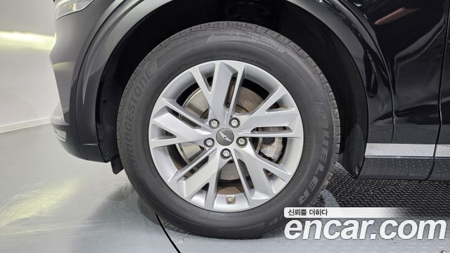 Genesis GV70 2023 — photo 5
