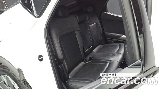 Genesis GV60 2022 — photo 18