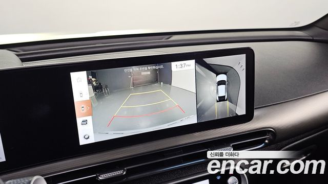 Genesis GV60 2022 — photo 21
