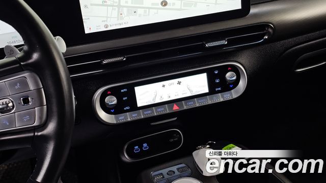 Genesis GV60 2022 — photo 28