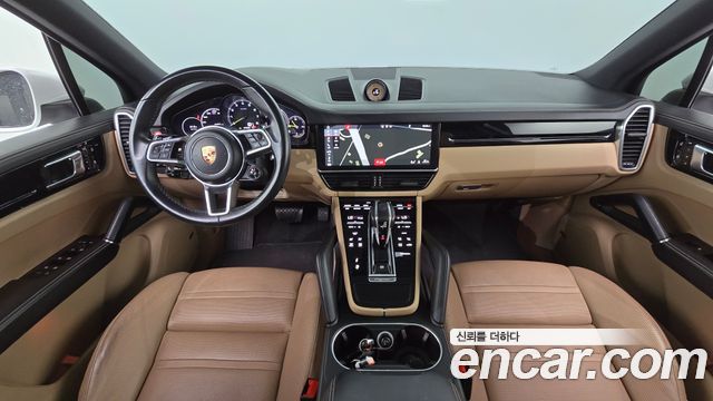Porsche Cayenne 2020 — photo 10