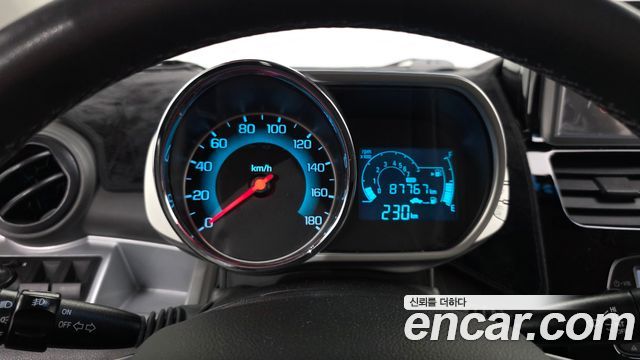 Chevrolet Korea Spark 2014 — photo 11