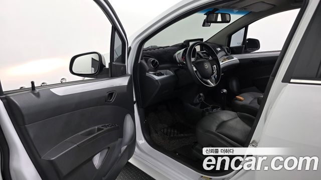 Chevrolet Korea Spark 2014 — photo 13