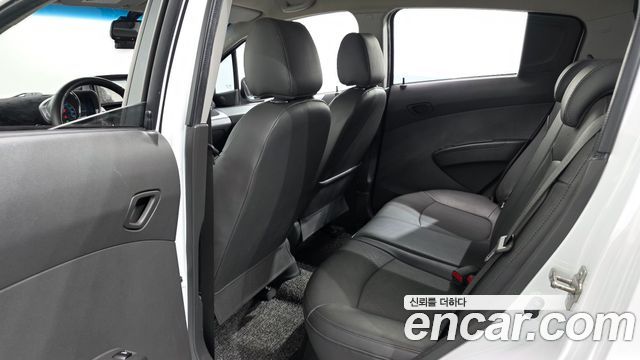 Chevrolet Korea Spark 2014 — photo 17