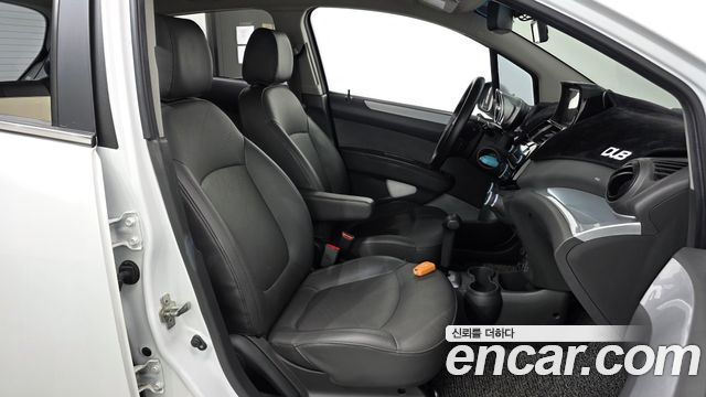 Chevrolet Korea Spark 2014 — photo 16