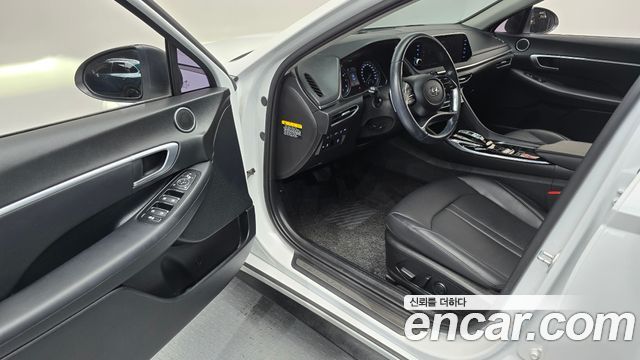 Hyundai Sonata 2020 — photo 13