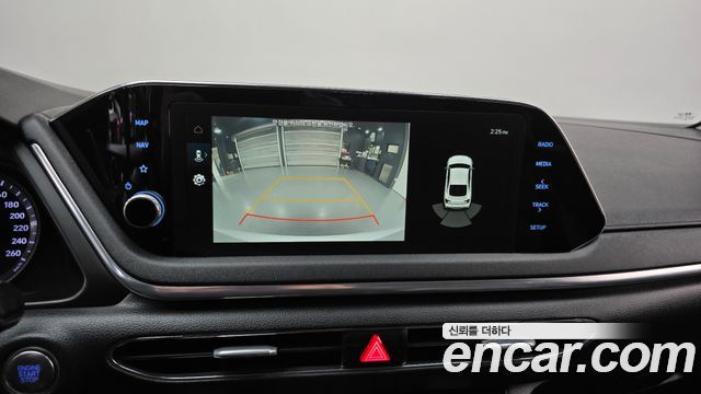Hyundai Sonata 2020 — photo 22