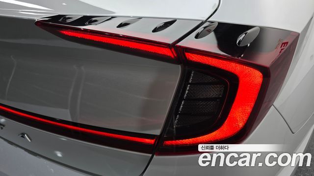 Hyundai Sonata 2020 — photo 9