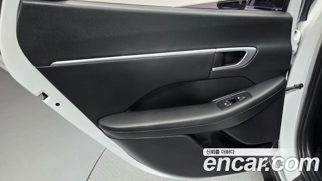 Hyundai Sonata 2020 — photo 15