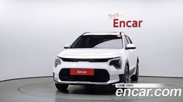 Kia Niro 2023 — photo 3