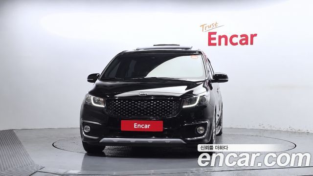 Kia Canival 2017 — photo 3